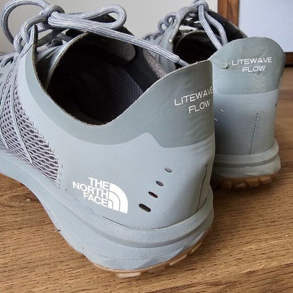 EUC THE NORTH FACE LITEWAVE FLOW SNEAKERS VIBRAM SOLES SIZE 9.5 WOMENS - Picture 10 of 16